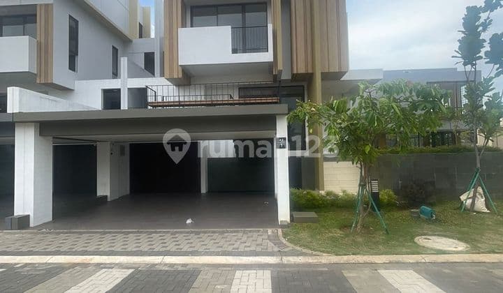 Rumah Furnished Bonus Mobil - The Blizfield BSD City Corner Siap Huni
