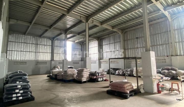 For Rent Clean Warehouse Ready to Use Cipondoh, Kavling Dpr, Tangerang