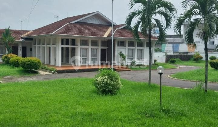 Ruang Usaha Bentuk Rumah Di Pinggir Jalan Raya Harga Bawah Njop