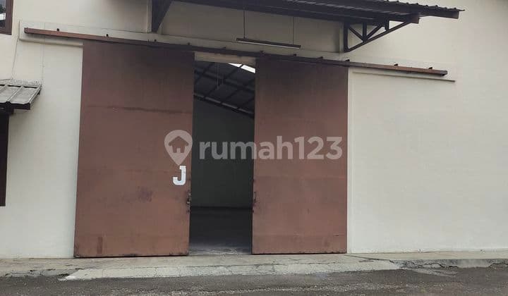Gudang 2 Lantai dengan Kantor di Cikupa