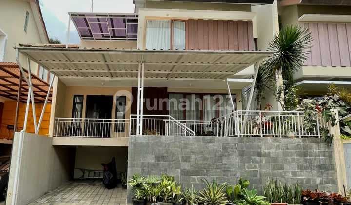 Rumah Mewah Strategis Abis di Cluster Gegerkalong