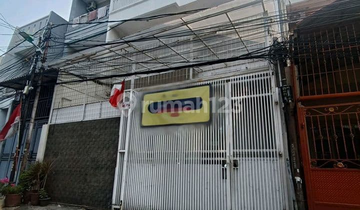 Sell Teluk Gong House