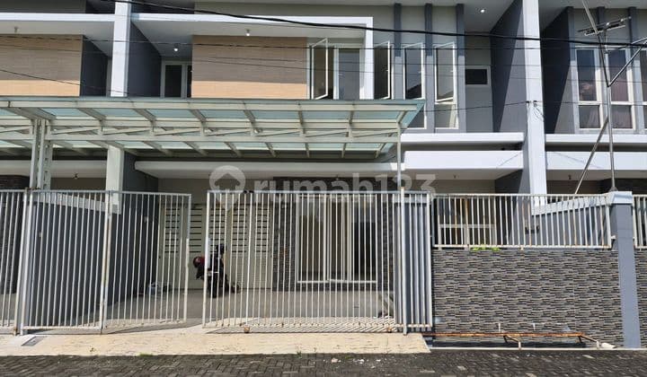 Rumah Minimalis Siap Huni, Dekat Akses Tol