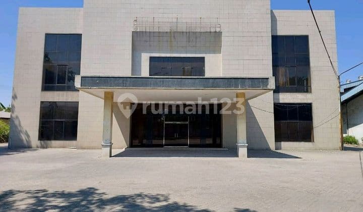 Gudang Ijin Industri Siap Pakai, Dekat Tol dan Bandara