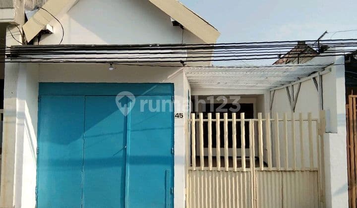 Rumah 1.5 Lantai Pusat Kota Surabaya