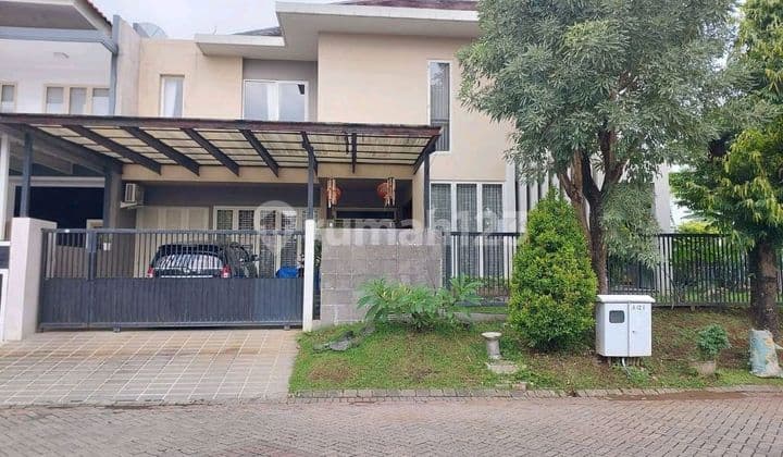 Rumah Minimalis Siap Huni, Dekat Pakuwon Mall