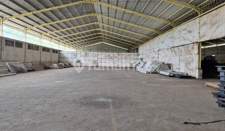 Ready-to-Use Industrial Warehouse with Permit, Near Toll Road and Airport