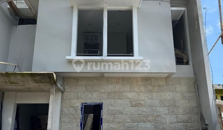 Jual Rumah Baru Type Sydney Superior dekat Transmart Jember