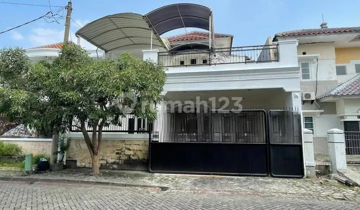 For Rent: Dian Istana Taman Ratu House Surabaya