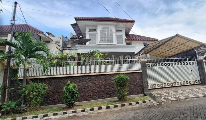 Dijual Rumah Tenggilis Kendangsari Surabaya dekat Ubaya