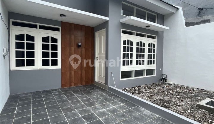 Rumah Jual Kutisari Dekat Kampus Petra Dekat Jalan Raya