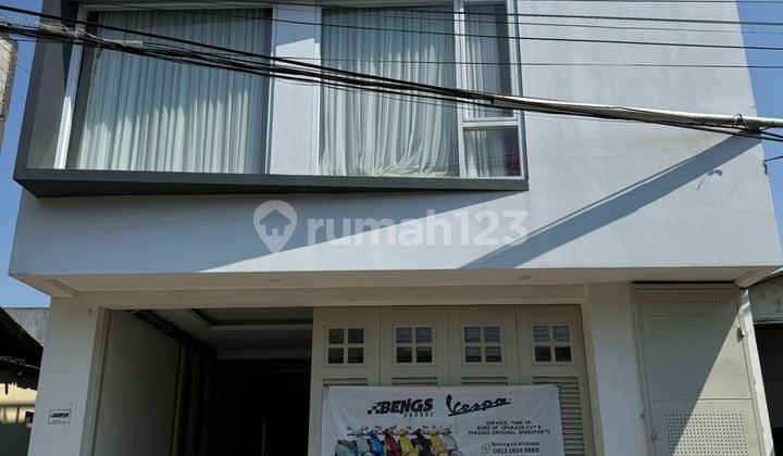 Dijual Rumah Pinggir Jln Utama Pondok Kelapa