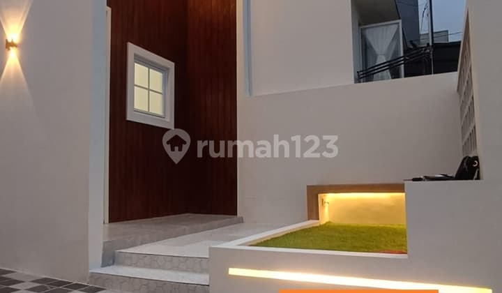 Dijual Rumah Baru Desain Skandinavian di Bukit Golf Cibubur