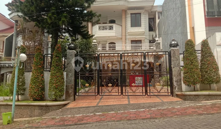 Dijual Dan Disewakan Rumah Lokasi Strategis Di Jl. Bukit Merbabu Bukitsari Semarang Dijual Dan Disewakan Rumah Lokasi Strategis Di Jl. Bukit Merbabu Bukitsari Semarang