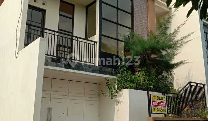 Dijual Rumah Di Dalam Perum Villa Rudensia Semarang