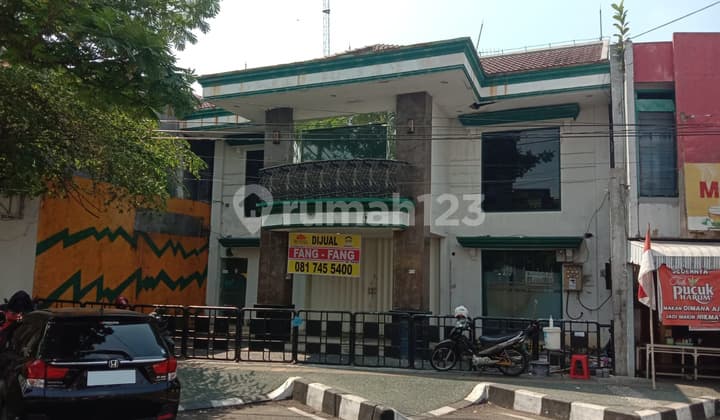 Dijual dan Disewakan Gedung 2 Lantai Ex Kantor di Jl. Mt. Haryono , Semarang