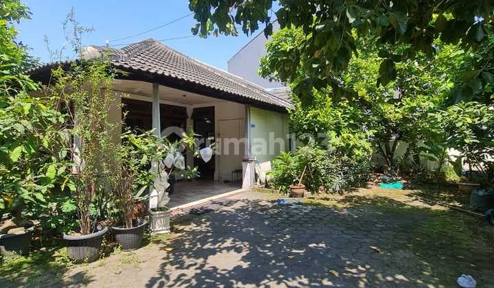 For Sale: Spacious and Lush Front Yard House on Jl. Purwogondo II, Semarang
