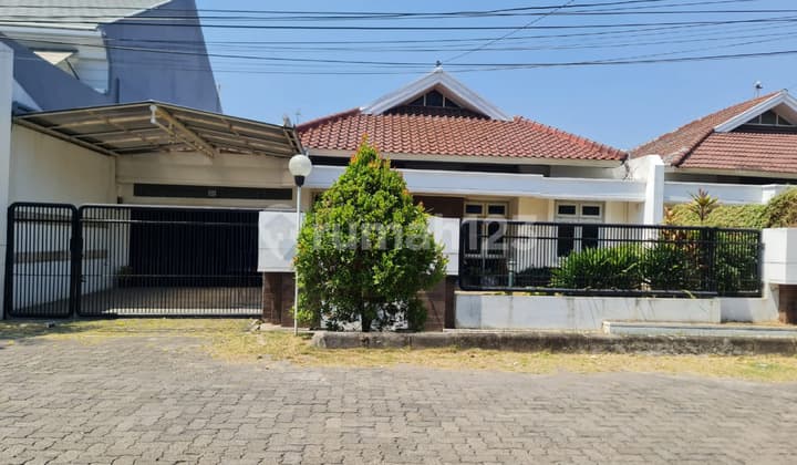 Dijual Rumah Lokasi Strategis Di Jl. Puri Anjasmoro Blok N Semarang