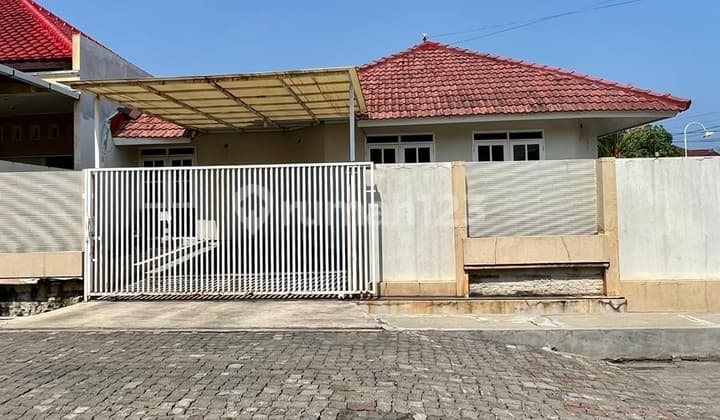 Disewakan Rumah Siap Pakai Berada di Perum Puri Anjasmoro Semarang