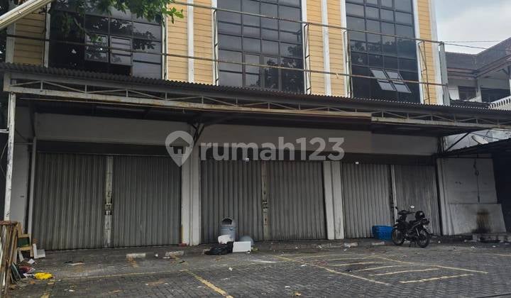 Ruko Disewakan Pusat Keramaian di Jl. Pamularsih Semarang Ruko Disewakan Pusat Keramaian di Jl. Pamularsih Semarang