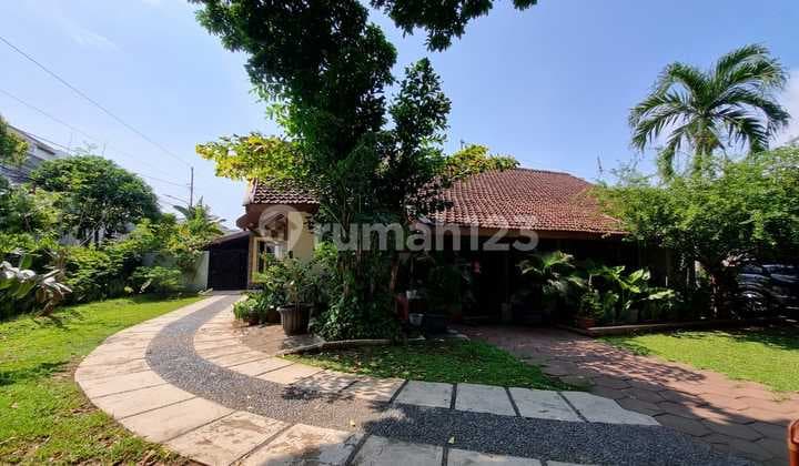 Dijual Rumah Luas Lokasi Jl. Erlangga Tengah Semarang