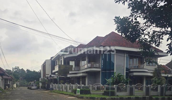 Dijual Rumah Mewah Lokasi Strategis di Srondol Indah Sbi Semarang Dijual Rumah Mewah Lokasi Strategis di Srondol Indah Sbi Semarang