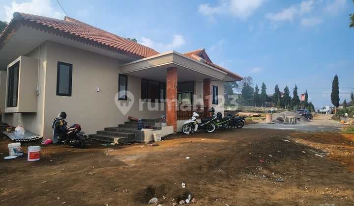 For Sale Spacious Villa Location Nusa Indah Bandungan Semarang
