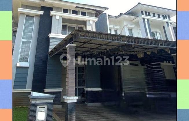 Nice 2-Story House with North Certificate