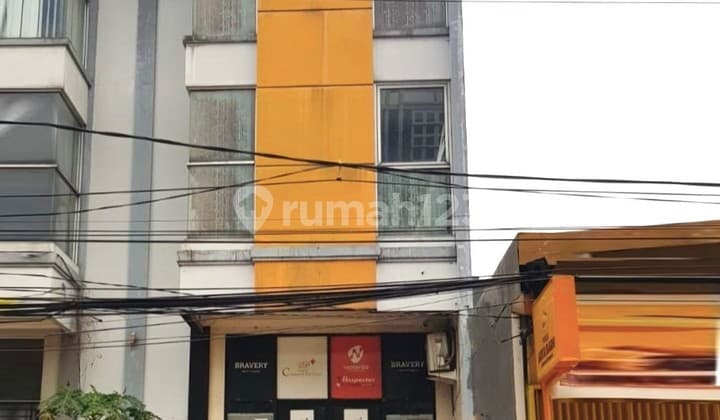 Ruko Bagus 3 Lantai, Siap Pakai di Rawa Buaya 0009 Crssus