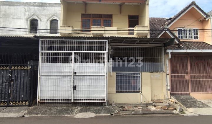 Rumah bagus rapih siap huni di Citra Garden 1, 0009 Dei