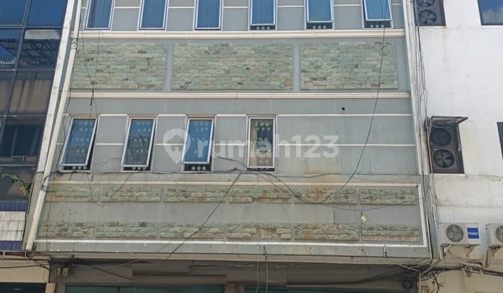 Ruko Gandeng 4 Lantai, Bagus, Akses Mudah Di Kalideres