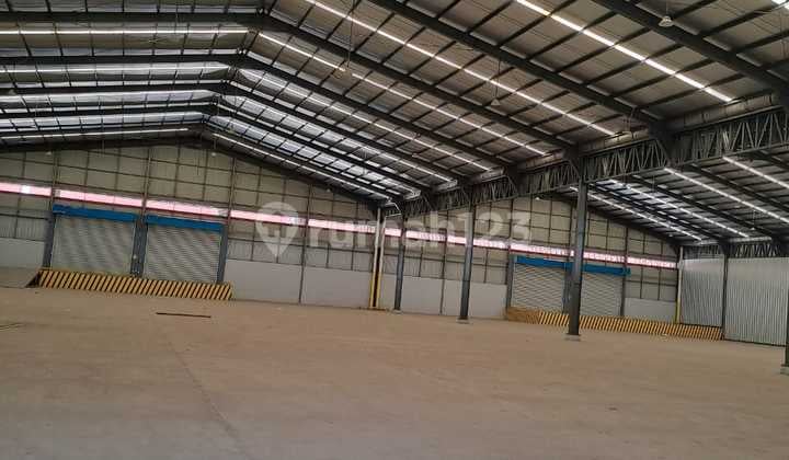 Royal Kosambi Warehouse, Cengklong, Tangerang