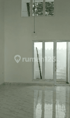 Rumah di Metland Puri Standart Developer