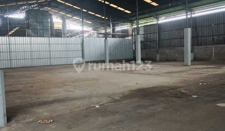 Disewakan Gudang Daan Mogot Luas 980m2 Jakarta Barat