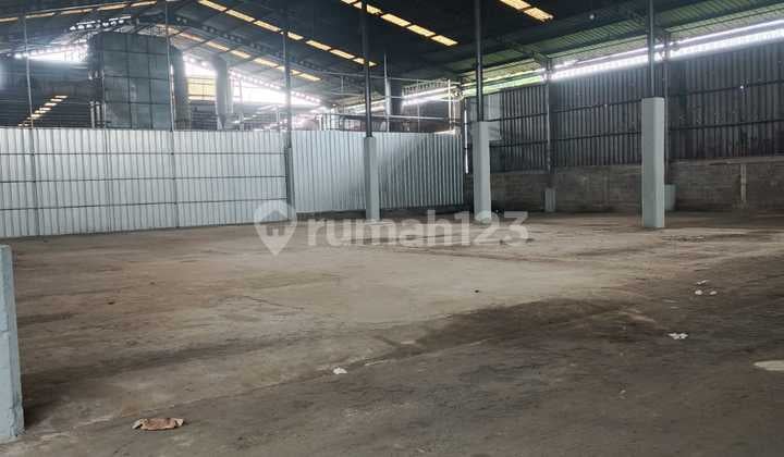 Disewakan Gudang Daan Mogot Luas 980m2 Jakarta Barat