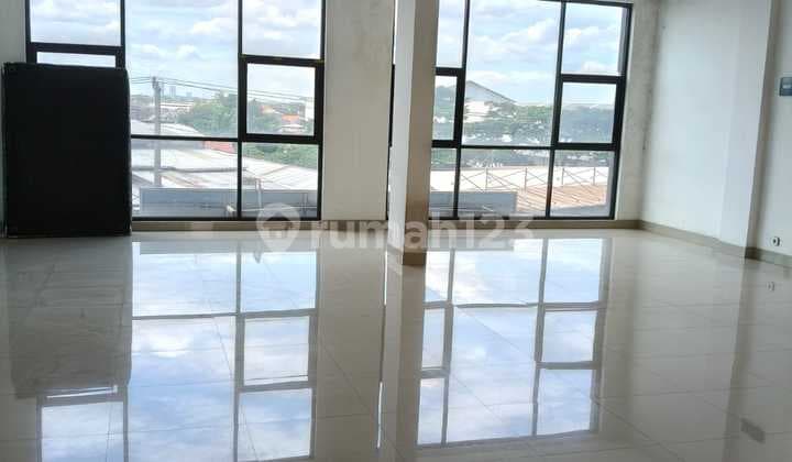For Rent and For Sale 2 Adjacent Shophouses in Cipondoh, Tangerang