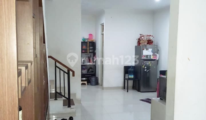 Dijual Rumah di Taman Semanan Indah Jakarta Barat Loaksi Bagus