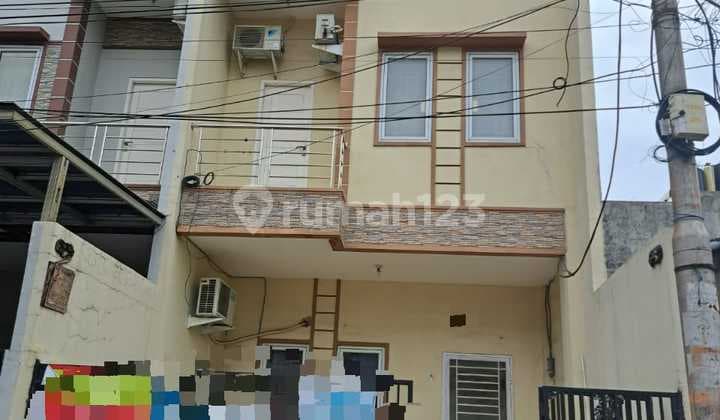 Rumah 3 Lantai Siap Huni di Tomang Jakarta Barat Nego