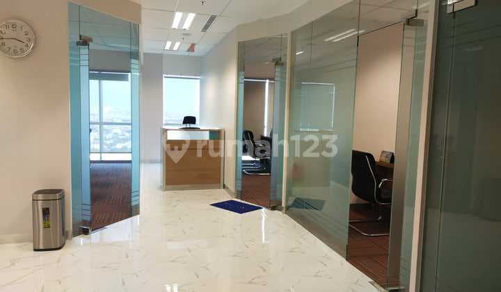 Gedung Ciputra Internasional Tokopedia Tower Lokasi Strategis