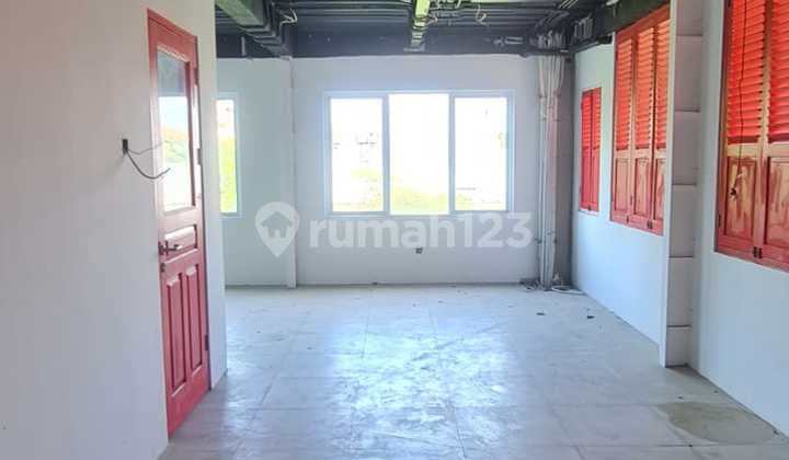 New Ready-to-Use Warehouse in Kosambi Baru, West Jakarta - Strategic Location