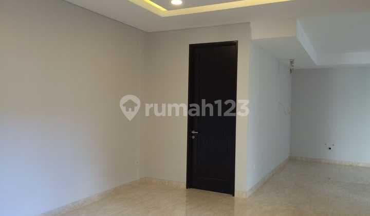Rumah Siap Huni di emerald Cove Gasing Serpong Tangerang