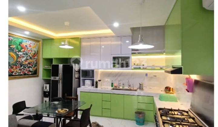 Rumah Siap Huni di Cluster Denza Citra Garden Puri Strategis