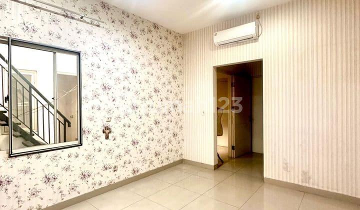 Rumah Siap Huni di Cluster West Coast Amerika Green Lake City