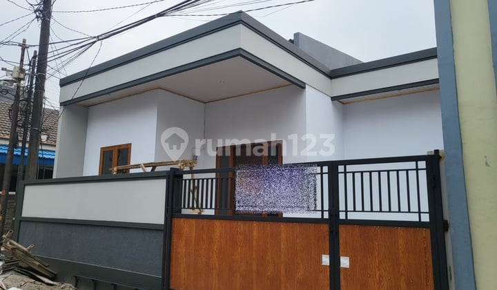 Rumah Siap Huni di Poris Kondisi Rapi Dan Bersih Loaksi Stretegis
