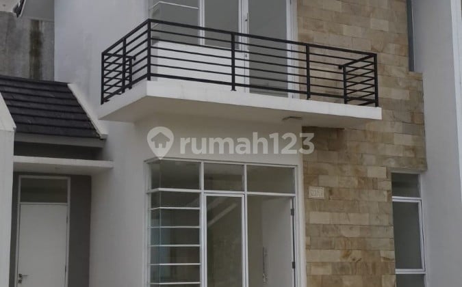 Rumah Serpong Natura Basea Baru 2 Lt Siap Huni Sangat Murah Di Serpong Tangerang Banten