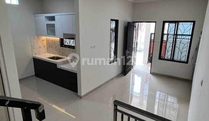 Rumah Baru Poris 2 Lantai Siap Huni Tangerang Banten