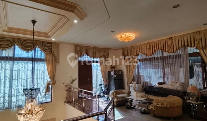 Rumah Pluit Mewah 2Lt SHM Furnish Bagus Murah di Penjaringan Jakarta Utara _ Chris