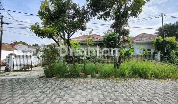 Rumah Hitung Tanah Manyar Indah Surabaya, Lokasi Strategis Dekat Dengan Galaxy Mall Dan Dikelilingi Berbagai Kampus (stiesia, Narotama, Untag, Dr Soetomo)
