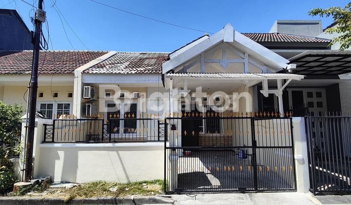 Ready-to-Occupy Home at Griya Asri Pakuwon City Surabaya, A Housing with Complete Facilities in East Surabaya, A Step Away to Pakuwon City Mall, Hokky Supermarket, Widya Mandala University, ITS, and Many More.