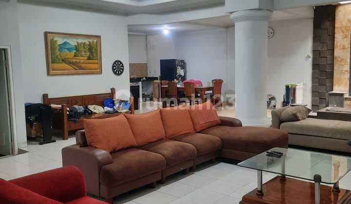 Dijual Rumah 2Lt di Komp Bumi Permata Indah, Luas Tanah 231M2, Hrga Rp 3M.